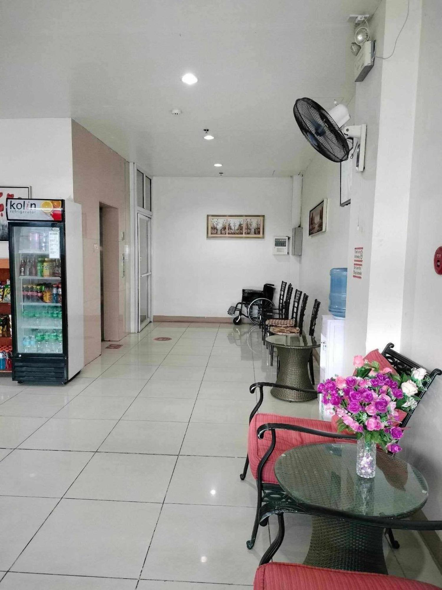 Meaco Royal Hotel - Batangas City Exterior foto